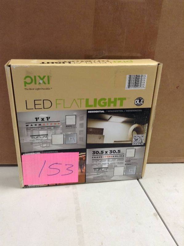 lot 153 image: pixi LED Flatlight Never used 1x1