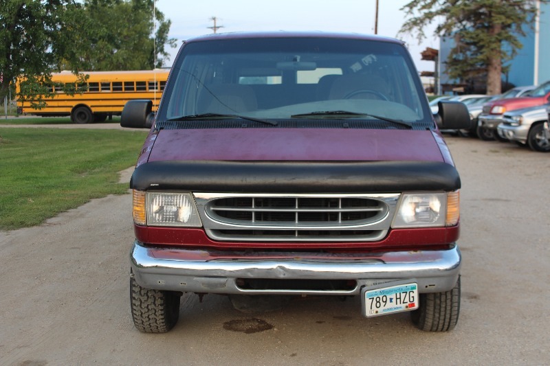2000 Ford Conversion Van