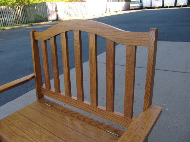lot 14 image: MINT Oak Hall Bench wStorage