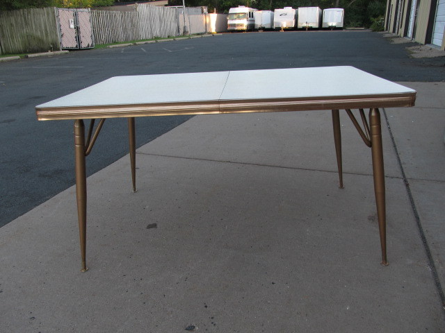 lot 21 image: Mid Century WhiteGold Dining Table