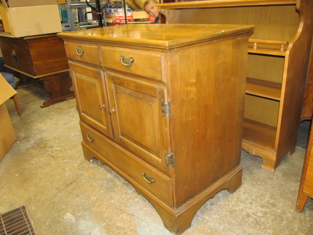 lot 23 image: Vintage Solid Wood Buffet