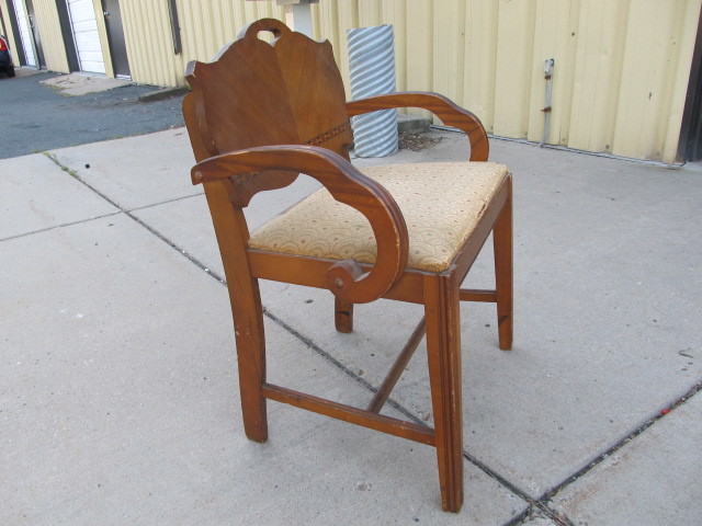 lot 32 image: Vintage Inlaid Armchair Bench