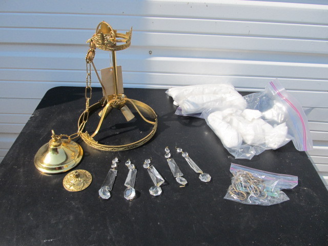 lot 66 image: UNUSED IN BOX Vintage Old World Lighting Hanging Crystal Fixture