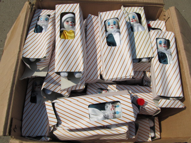 lot 83 image: LARGE Lot of Porcelain Face Clown Dolls