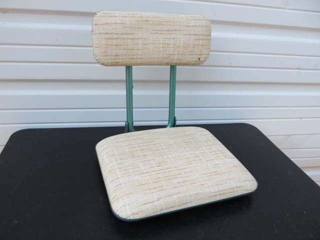 lot 85 image: Vintage Swivel Boat Seat