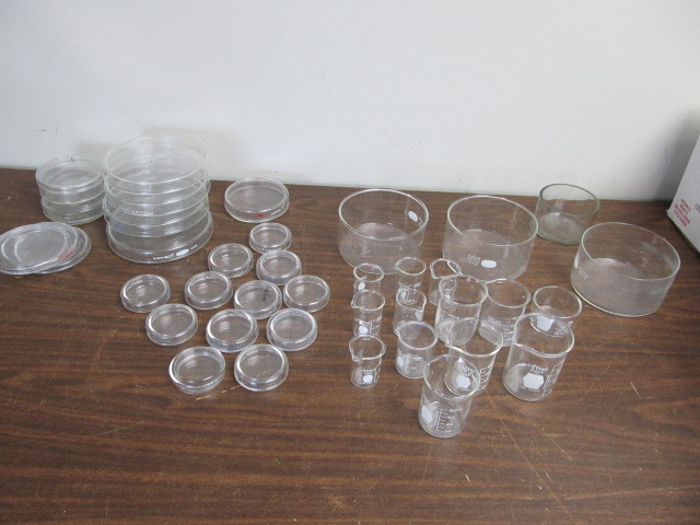 lot 106 image: Large Lot of Scientific Glass Petri Dishes etc