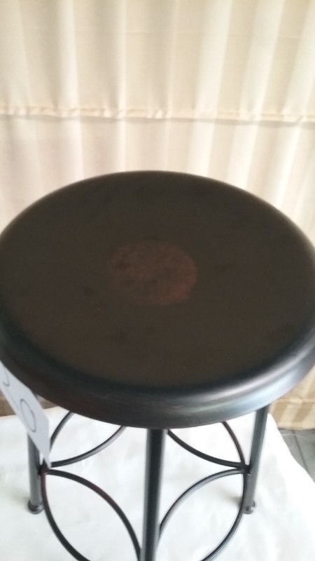 25 Metal Stool
