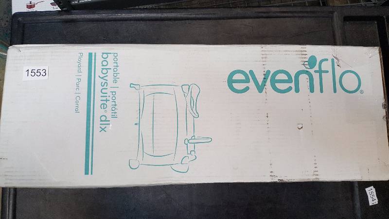 Evenflo Portable BabySuite DLX Spearmint Spree