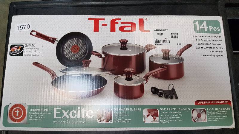 T-fal Excite 14-Pc. Nonstick Aluminum Cookware Set - Red