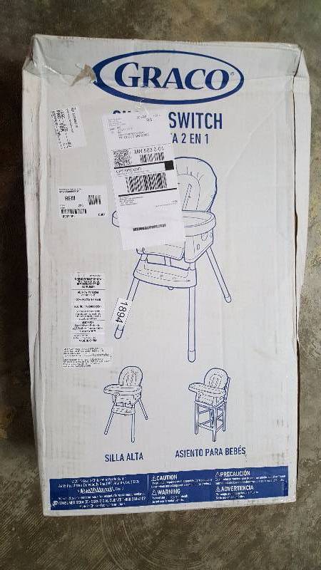 Graco SimpleSwitch Convertible High Chair and Booster