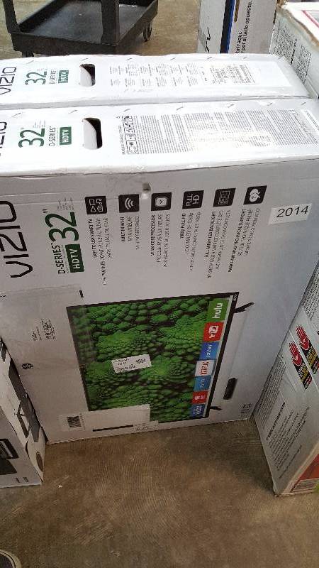 lot 2014 image: VIZIO D-Series 32 1080p Full-Array LED Smart TV - D32f-E1