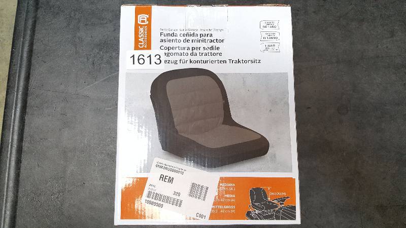 lot 1613 image: Classic Accessories Tractor Seat Cover - Medium, BlackGray
