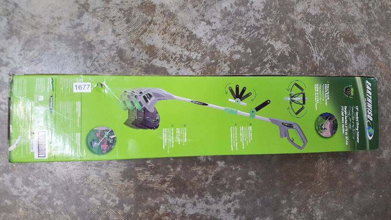 lot 1677 image: Earthwise 13 Corded String Grass Trimmer