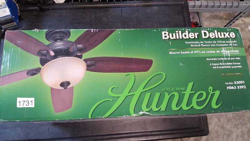 lot 1731 image: Hunter 52 Bronze Builder Deluxe Ceiling Fan