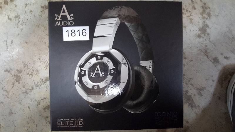 lot 1816 image: A-Audio Noise-Cancelling Over-the-Ear Headphones