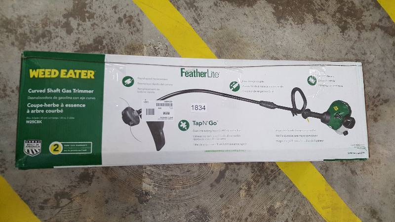 lot 1834 image: Weed Eater 16 Curved Shaft 2-Cycle Gas-Powered Grass Trimmer