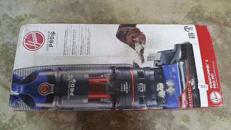 lot 1892 image: Hoover WindTunnel 3 Pro Pet 12-Amp Upright Vacuum