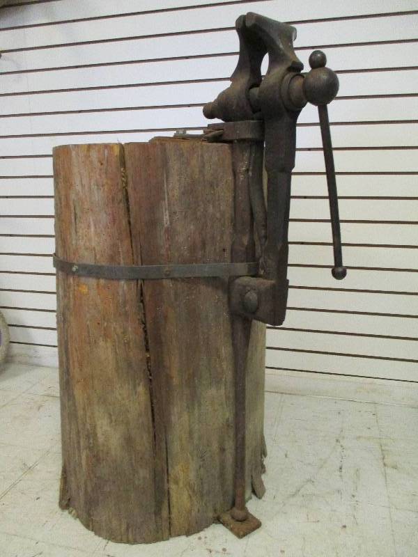 lot 9 image: Block of Wood with Vice