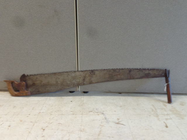 lot 39 image: Antique 2 Man Saw