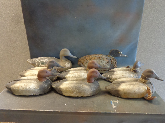 lot 48 image: Duck Decoys