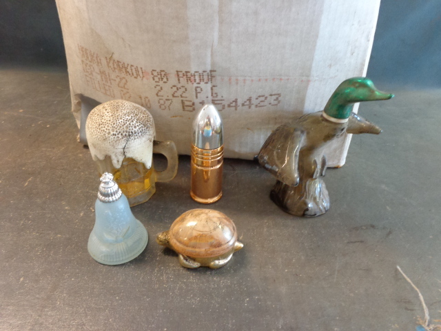 lot 92 image: Vintage Avon Cologne Bottles