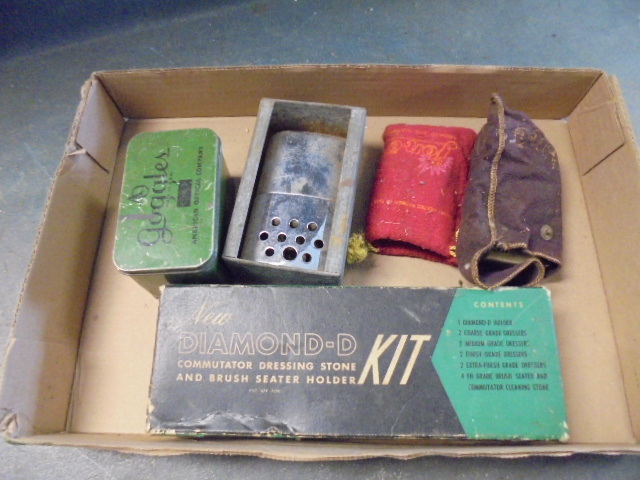 lot 136 image: Vintage Metal Hand Warmers and more