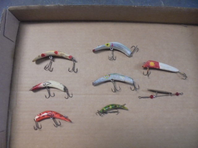 lot 138 image: Miscellaneous Fishing Lures