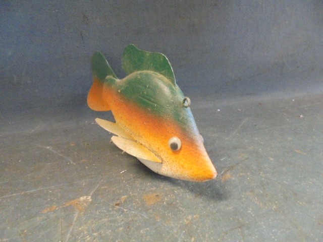 lot 139 image: Wooden Ice Fishing Decoy