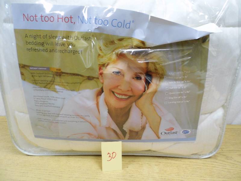 New Queen Mattress Pad
