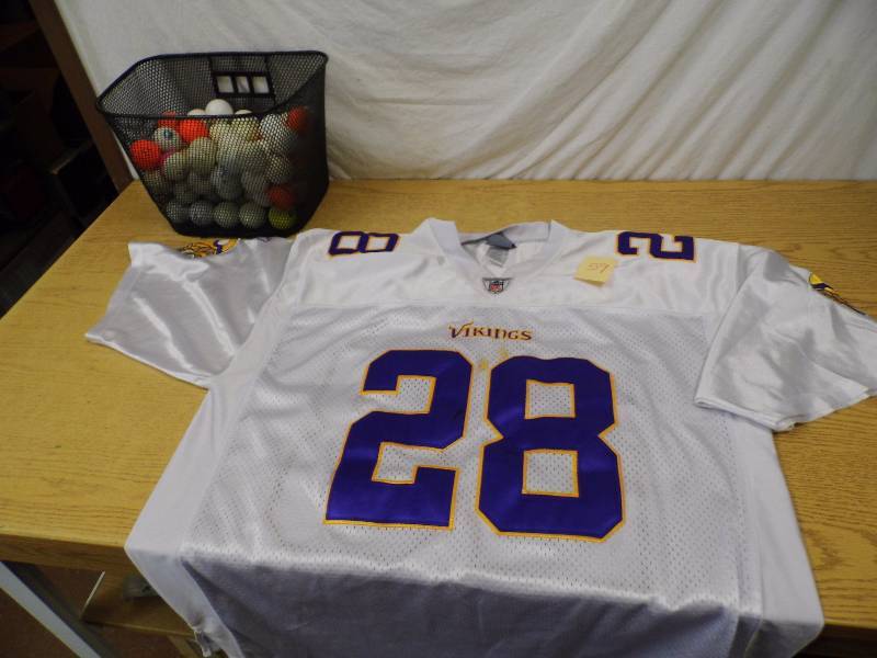 Vikings Jersey - Golf Balls
