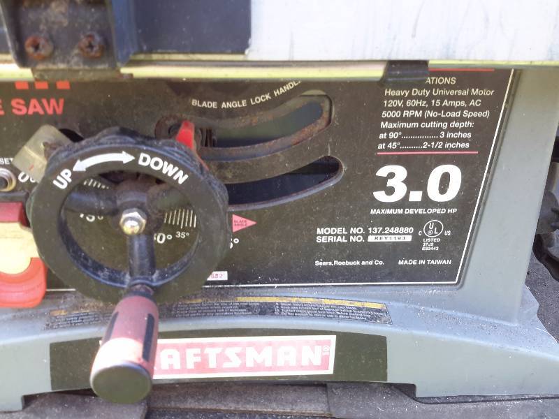 lot 19 image: CRAFTSMAN, table saw