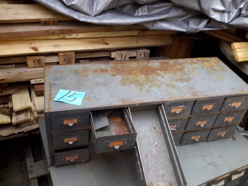 lot 15 image: 18 Drawer Metal Cabinet