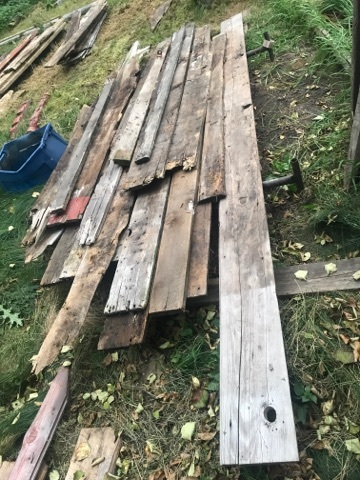 lot 123 image: Large lot of Barn  Weathered Wood as pictured