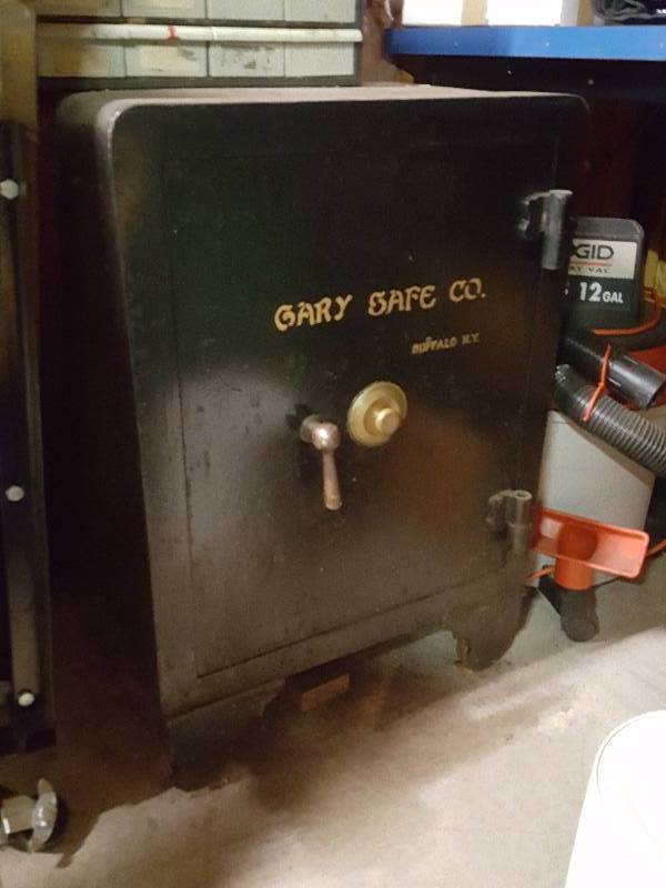 Floor Safe with combination