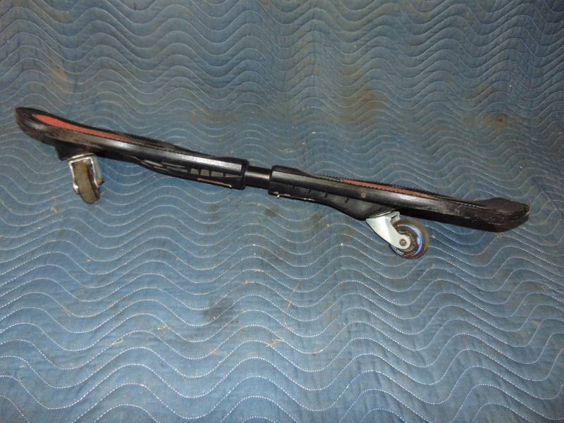 lot 146 image: Rip Stick