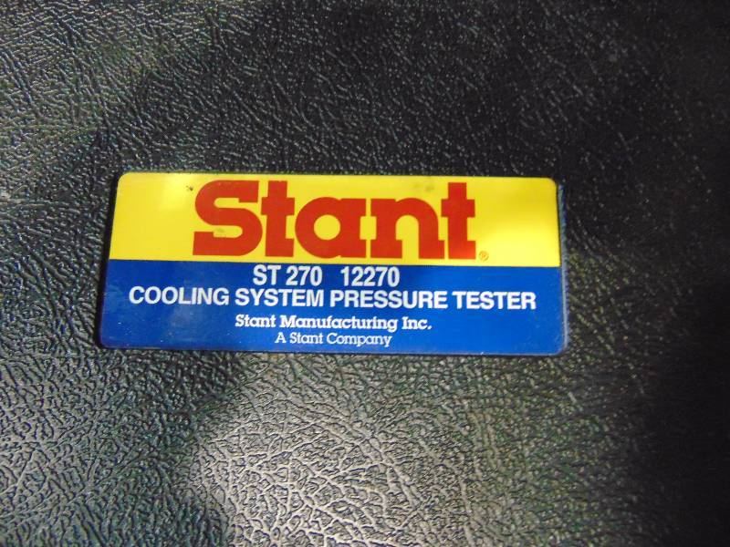 lot 26 image: Stant Cooling System Pressure Tester