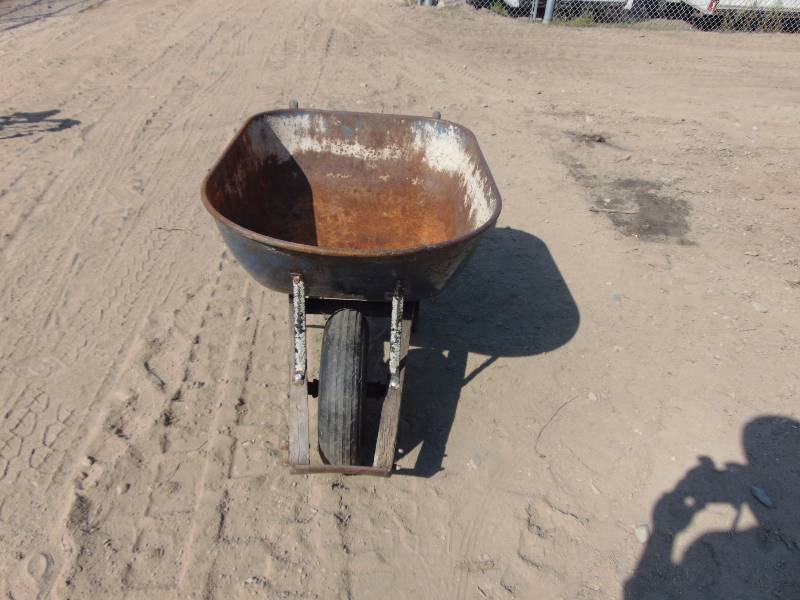 lot 54 image: Wheelbarrow