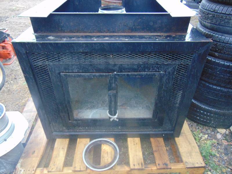lot 138 image: Wood Stove with Stand