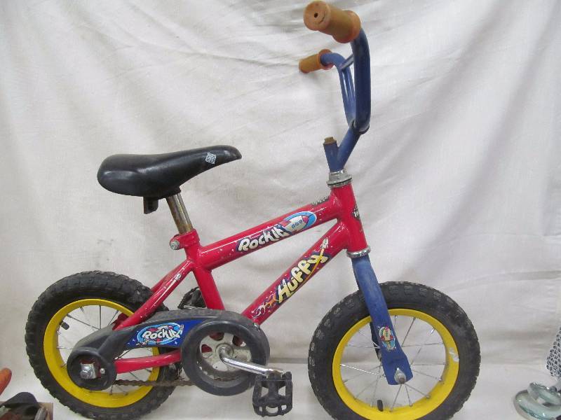 lot 39 image: Huffy Bicycle