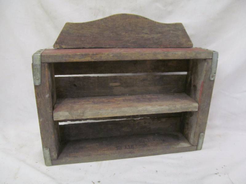 lot 199 image: Coke Cola wood shelf crate