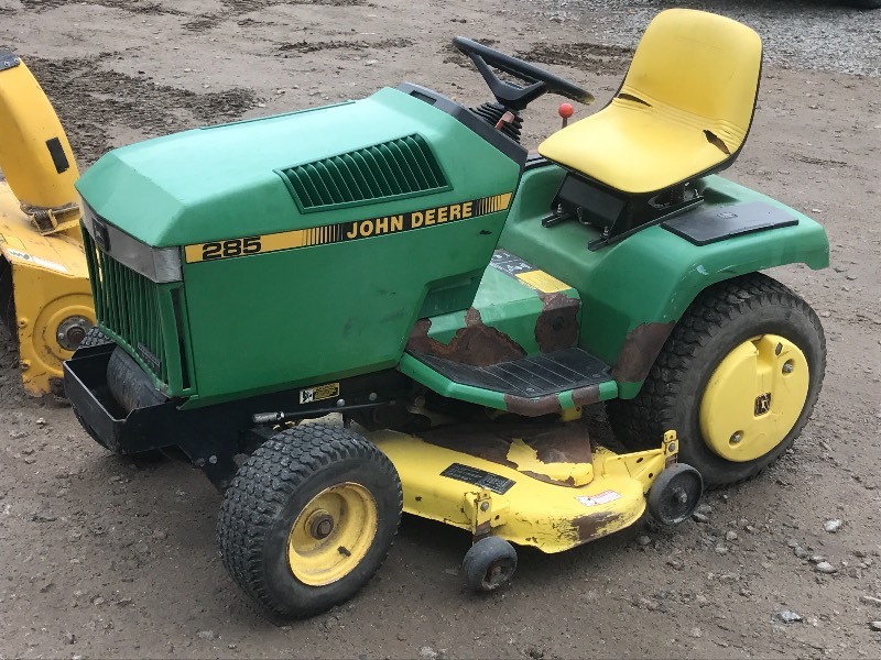 john deere 285 riding mower