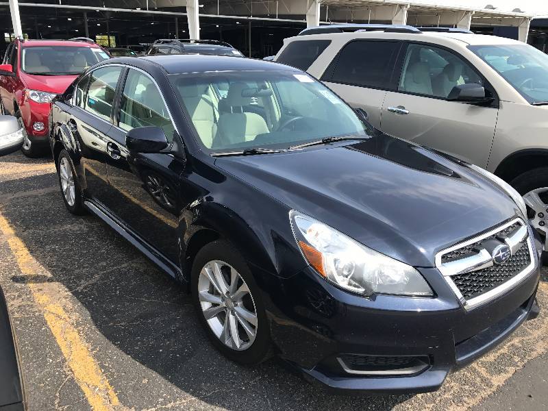 2013 Subaru Legacy 3.6R AWD