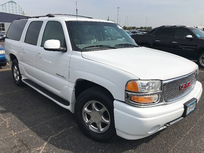 2002 GMC Yukon XL Denali