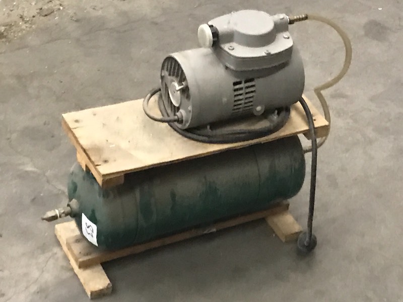 lot 83 image: Thomas 115Volt Electric Motor With ...