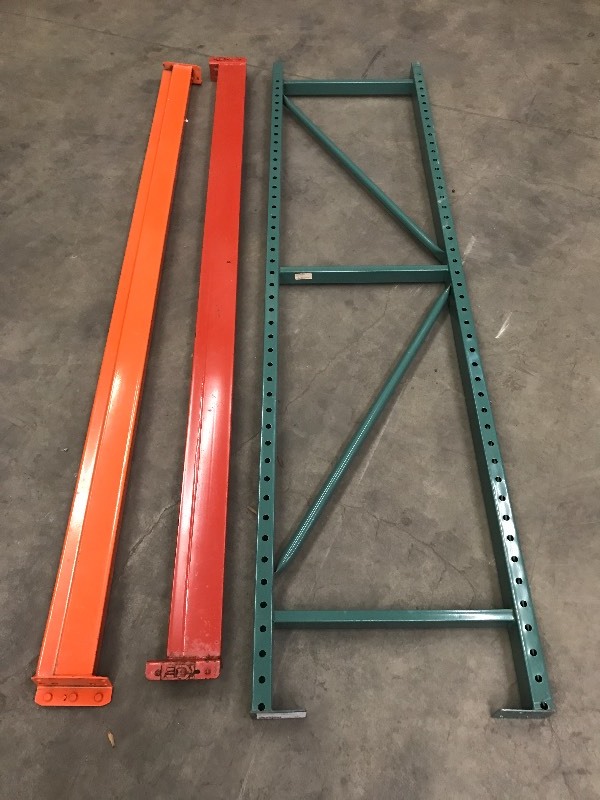 lot 118 image: Lot Of (1) 8ft Pallet Rack Upright ...
