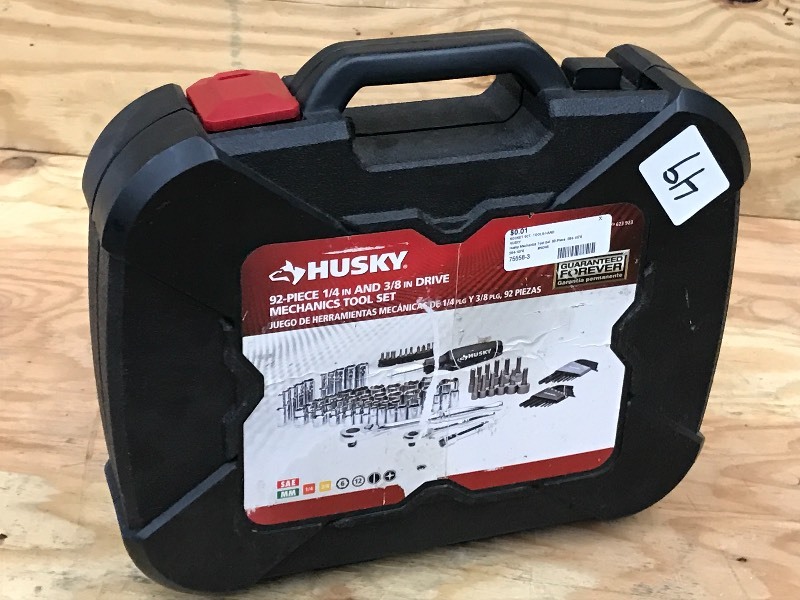 lot 49 image: Husky 92-Piece 14 & 38-Drive Me...