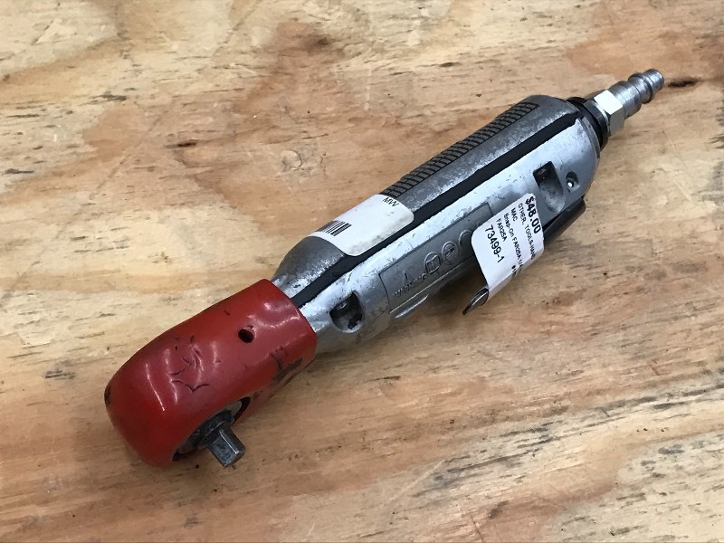 lot 112 image: Snap-On FAR25A 14 Air Ratchet ...