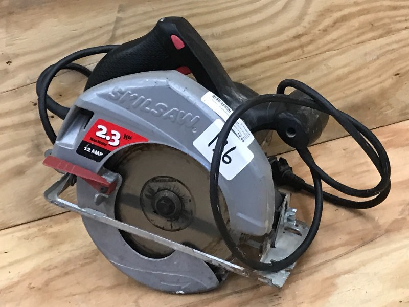 lot 136 image: Skilsaw 2.3HP Circular Saw, 7.25 ...