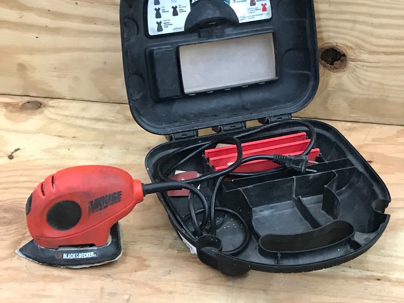 lot 138 image: Craftsman Tool Case With Black & De...