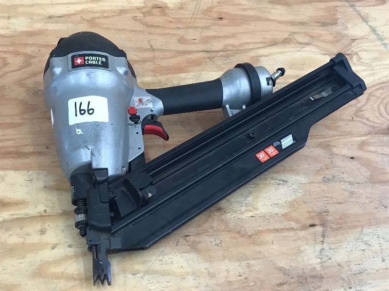 lot 166 image: Porter Cable FC350B Clipped Head Fr...
